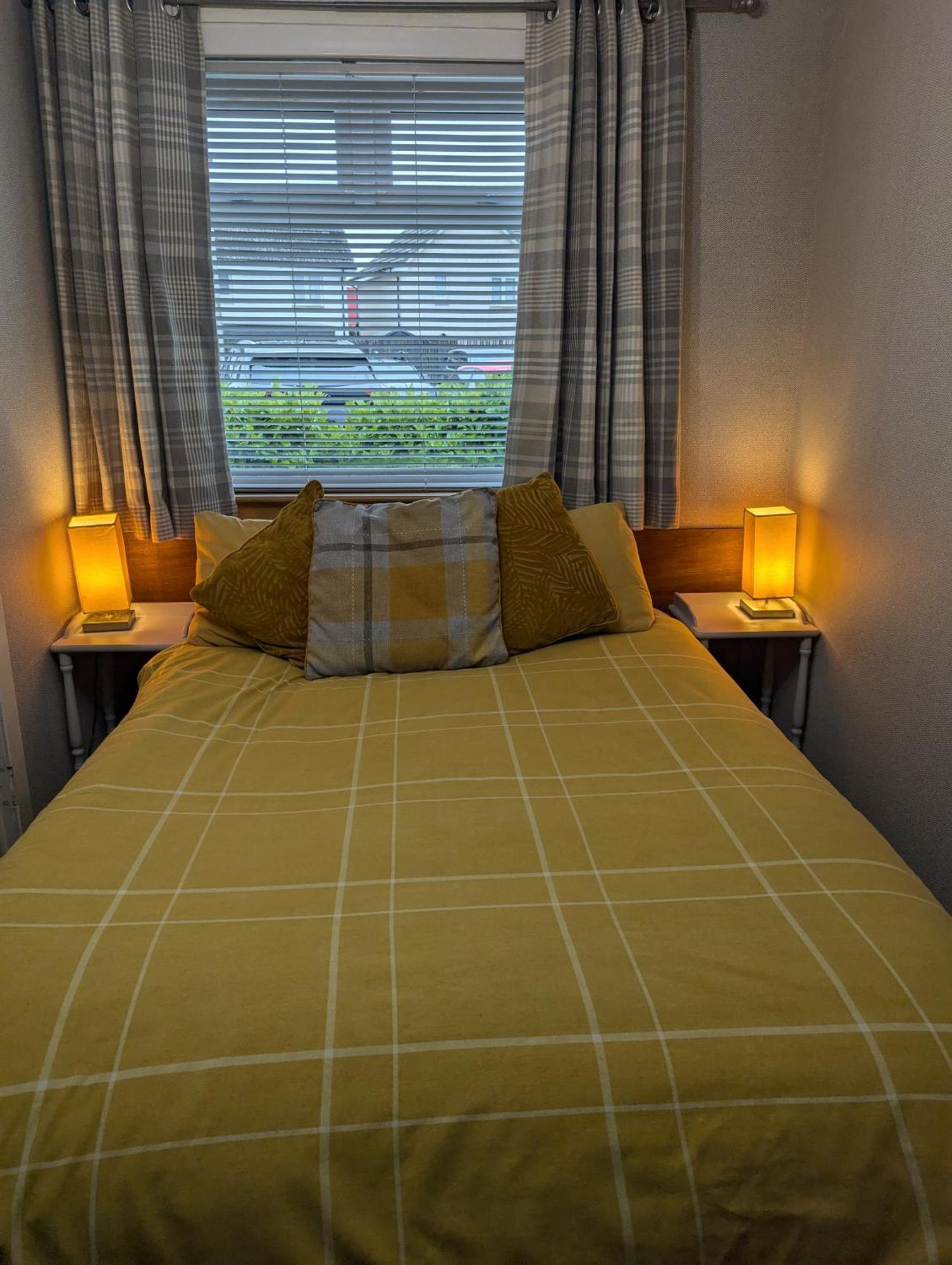 Rooms At Tarrareoch Bathgate Bilik gambar