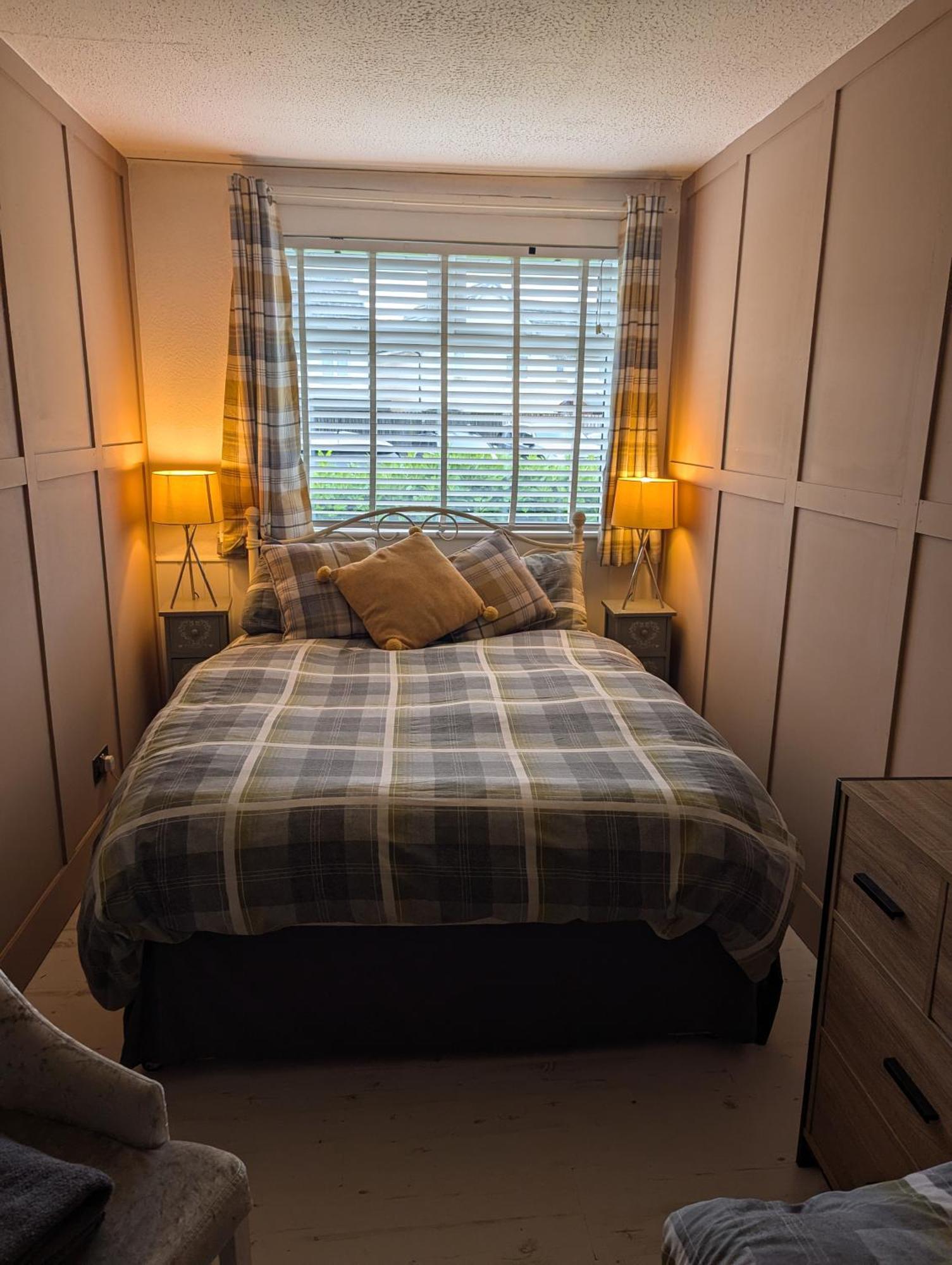 Rooms At Tarrareoch Bathgate Bilik gambar